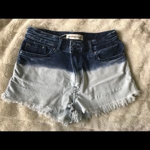 NWT Coachella H&M high-waisted dip-dyed short